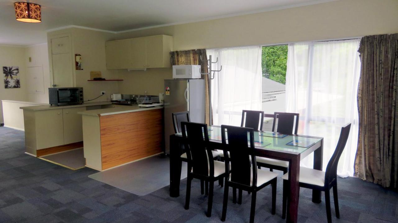 Riverside Accommodation Karangahake ภายนอก รูปภาพ