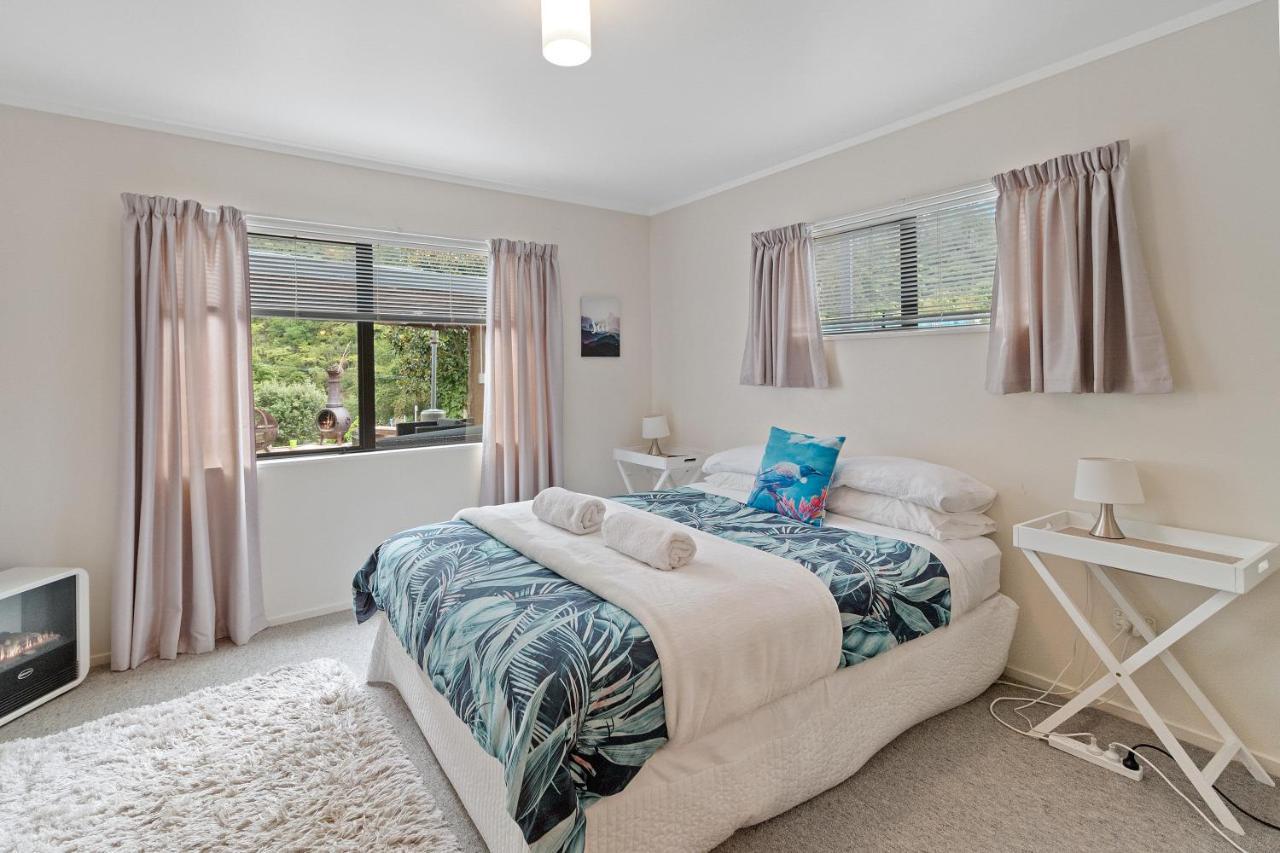 Riverside Accommodation Karangahake ภายนอก รูปภาพ