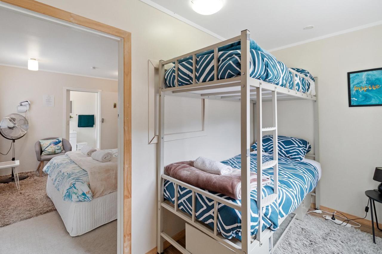Riverside Accommodation Karangahake ภายนอก รูปภาพ