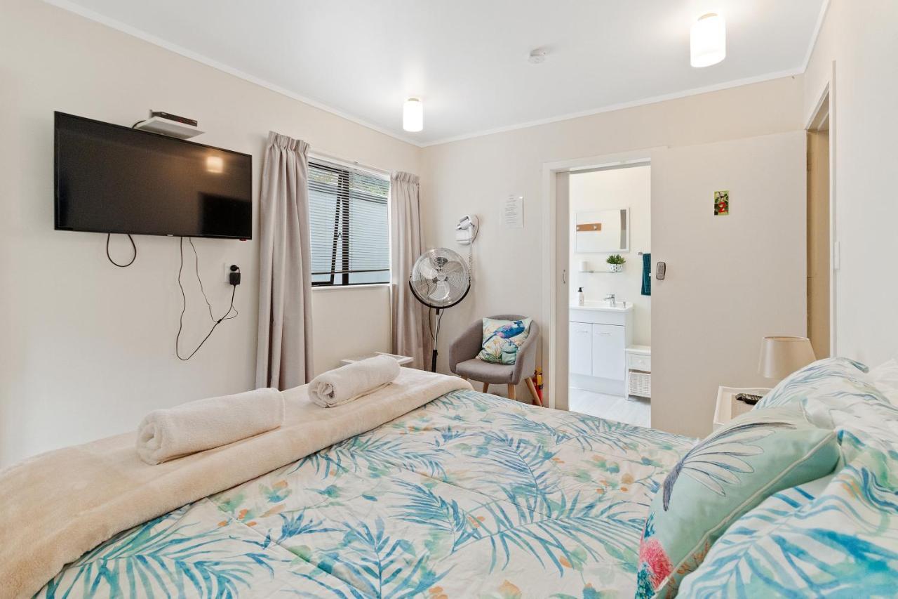 Riverside Accommodation Karangahake ภายนอก รูปภาพ