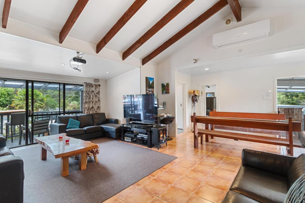 Riverside Accommodation Karangahake ภายนอก รูปภาพ