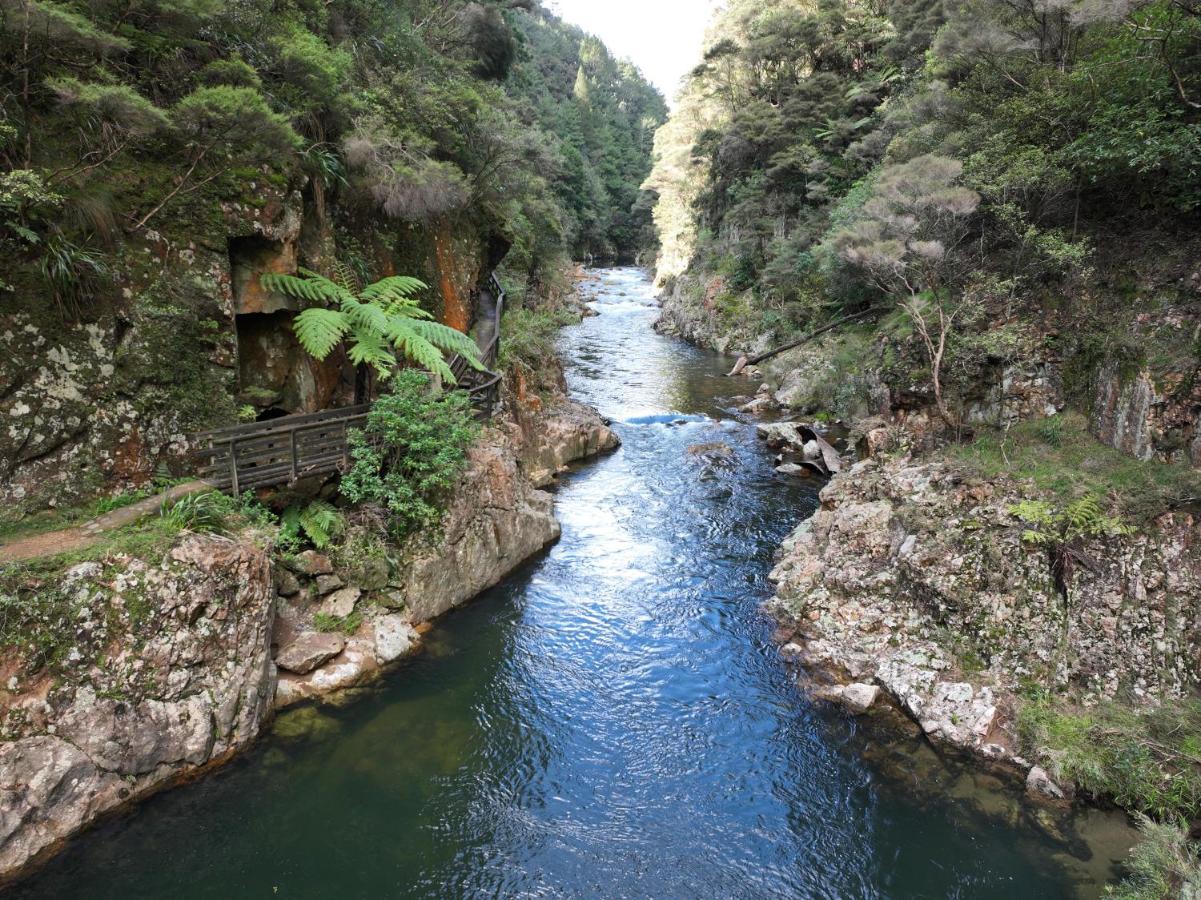 Riverside Accommodation Karangahake ภายนอก รูปภาพ