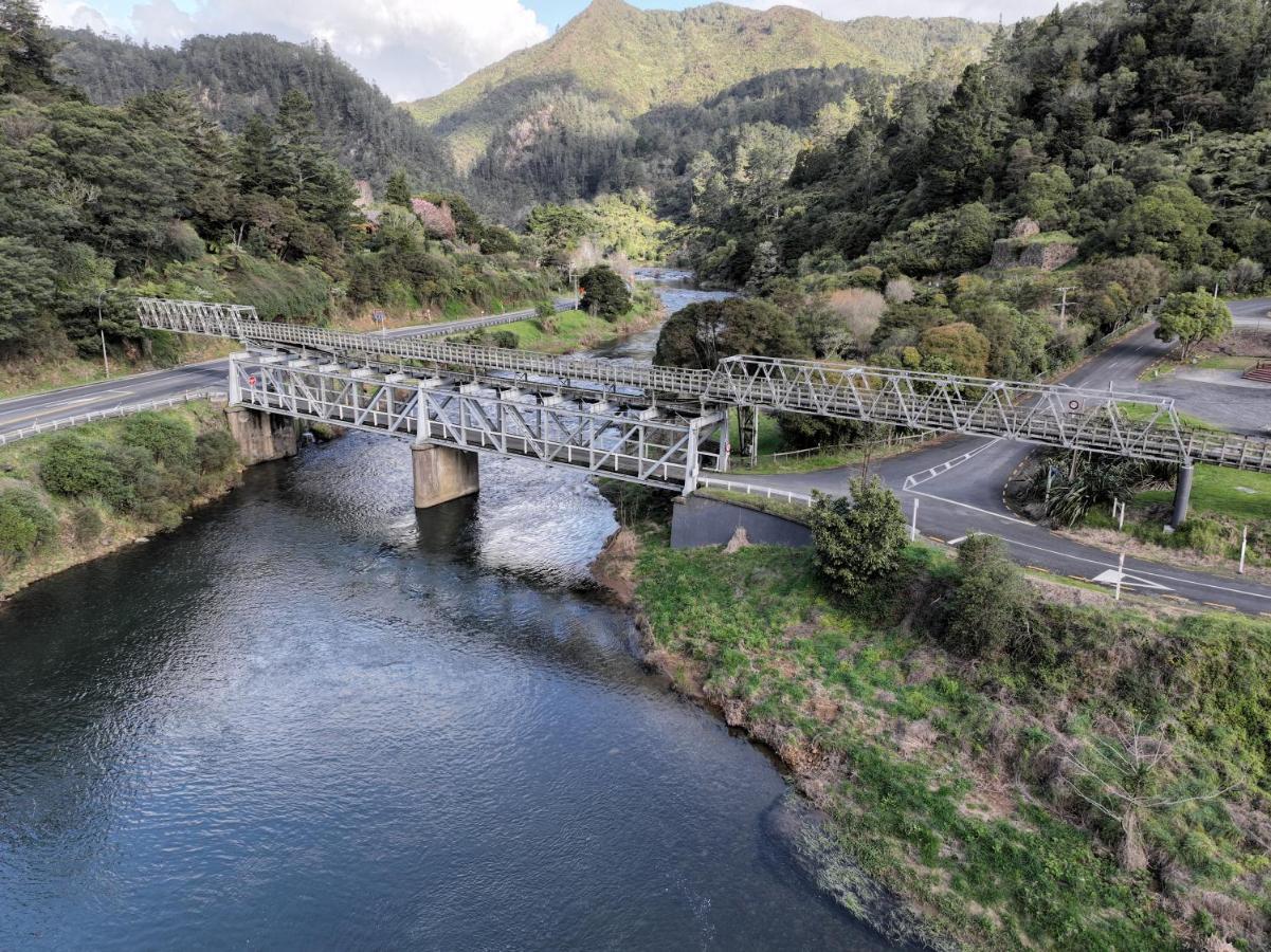 Riverside Accommodation Karangahake ภายนอก รูปภาพ
